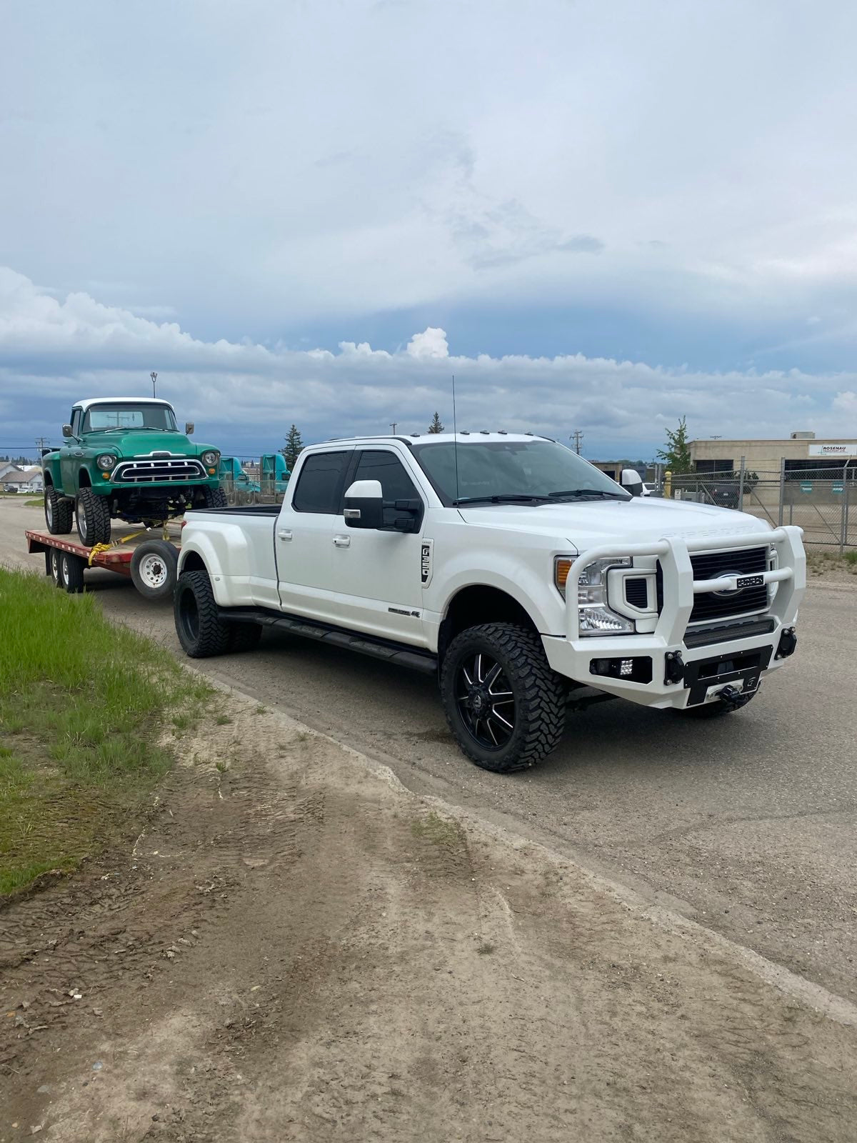 2017-2022 Ford F250 - GRIDIRON - F550 Full Tube Winch Front Bumper