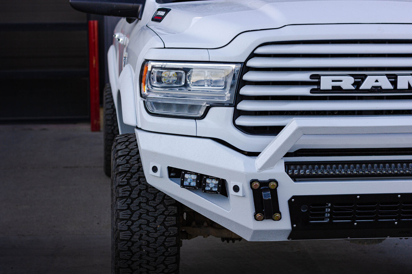 2019 Ram 2500 - GRIDIRON - + /3500/4500/5500 Prerunner Front Bumper
