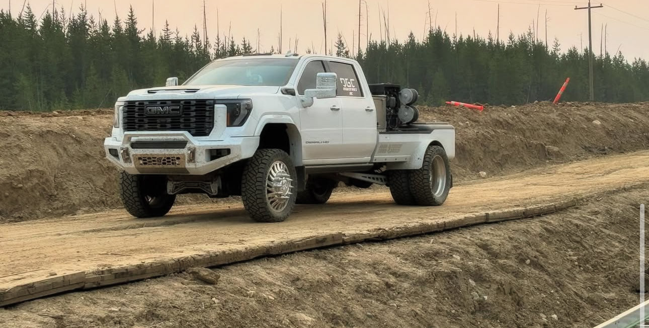 2024 GMC - GRIDIRON - + 2500/3500 Prerunner Front Bumper