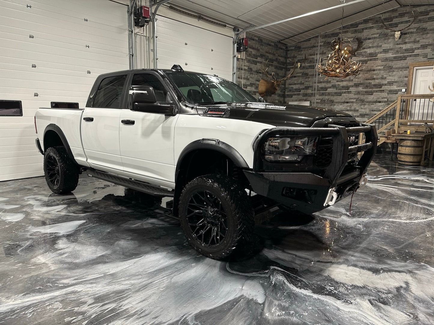 2019 Ram 2500 - GRIDIRON - + /3500 Power Wagon Full Tube Front Bumper