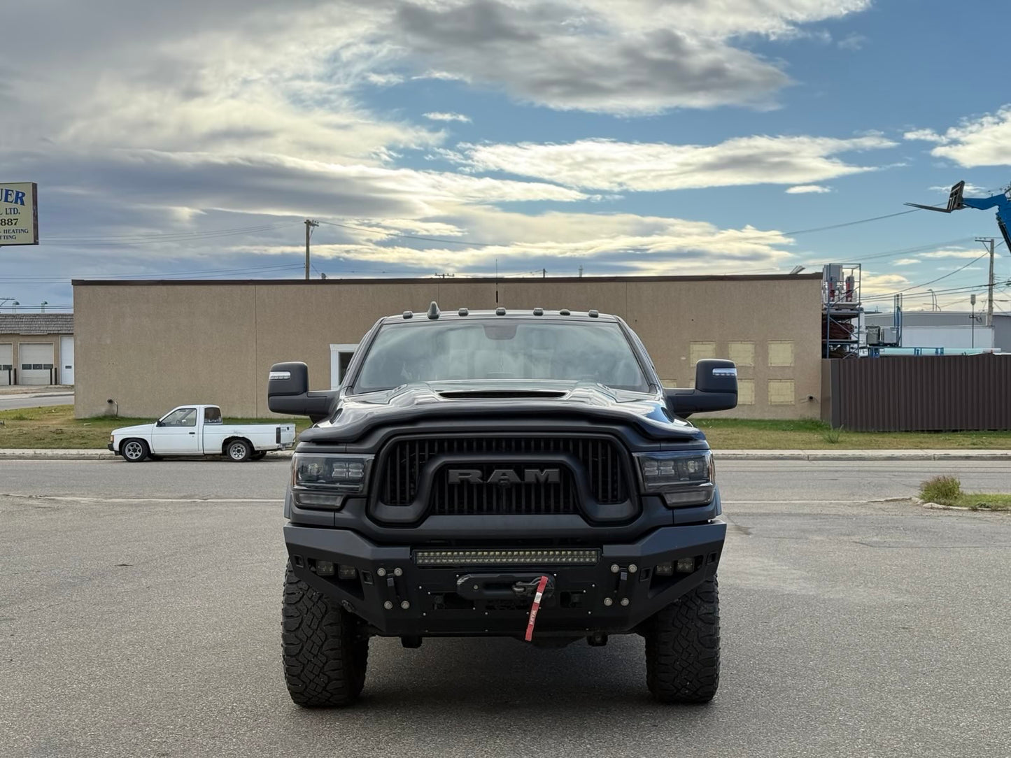 2019 Ram 2500 - GRIDIRON - + /3500 Power Wagon Base Front Bumper