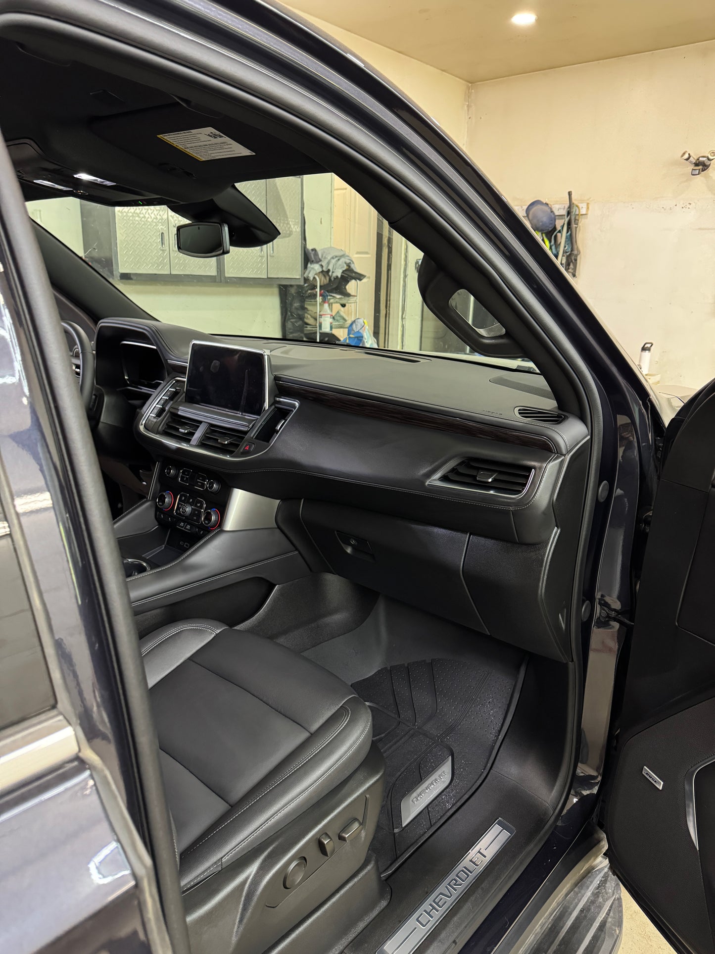 Universal Fit - THE LAB - Standard Interior Detail 5 & 6 Seater